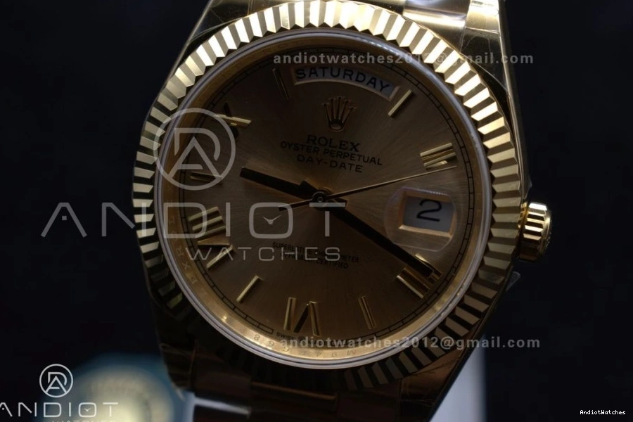 RG DayDate 40 Dial on Bracelet A GSF Weight Gold 390 OnTrend President Roman Gain 0113